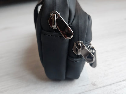 Crossbody Stash Bag – Discreet, Stylish and Smell-Proof