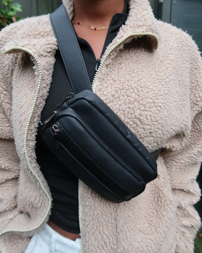 Crossbody Stash Bag – Discreet, Stylish and Smell-Proof